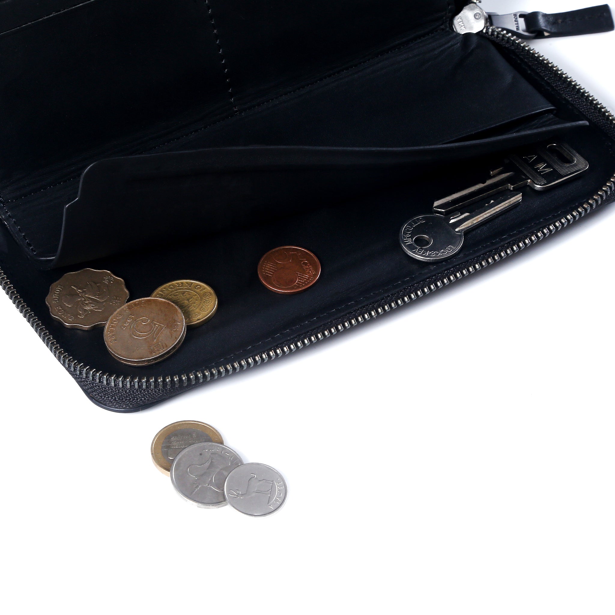 ZipFolio™ Phone Wallet